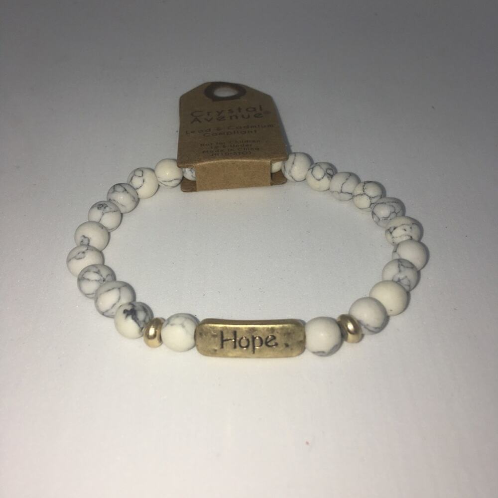 Etched "Hope" Inspirational Beaded Bracelet Stretch - White - Picture 4 of 8